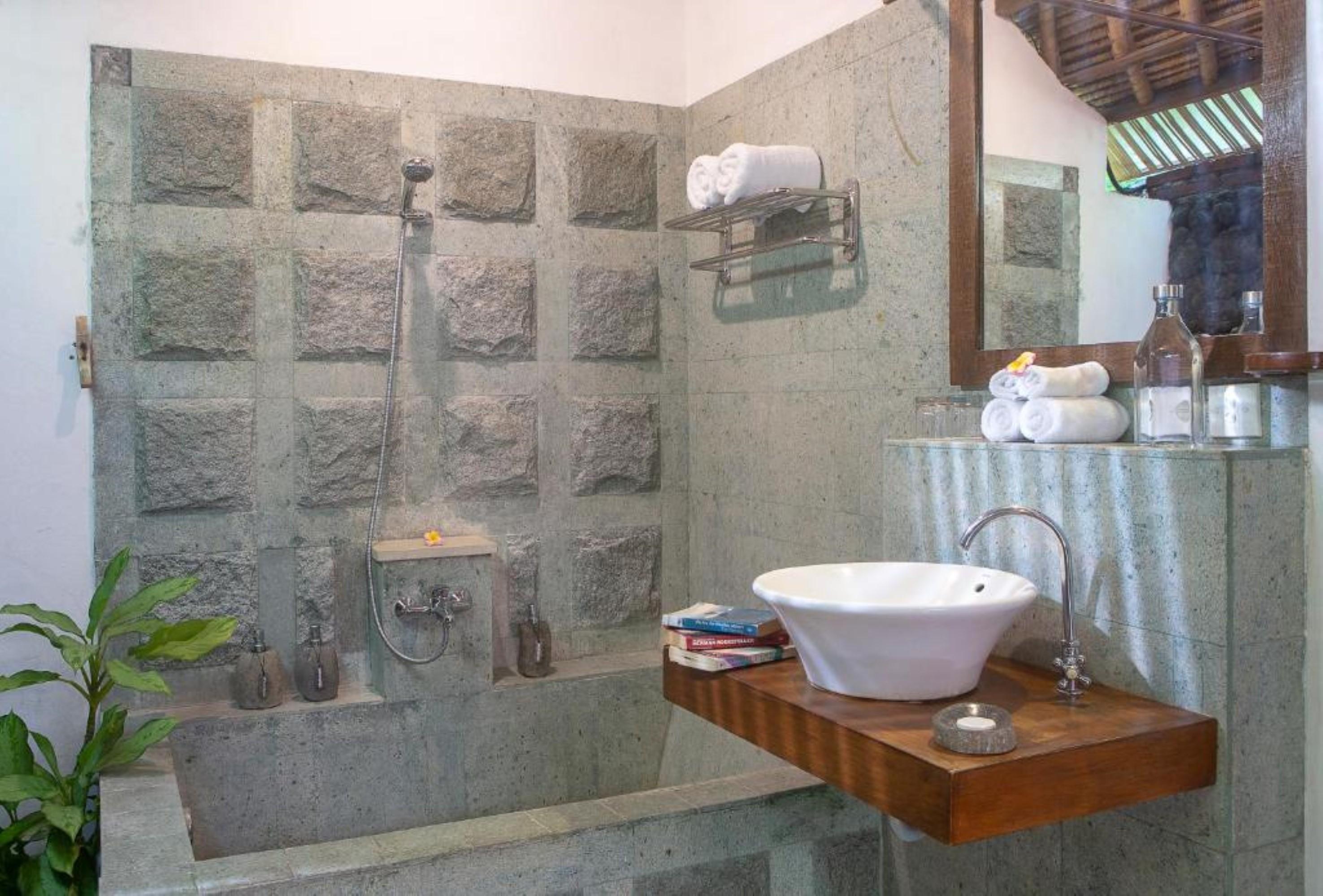 Alam Candi Resort Candidasa Екстериор снимка